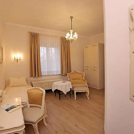 Ξενοδοχείο Rex