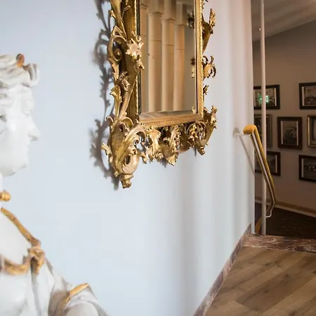 Rex Ξενοδοχείο 4*