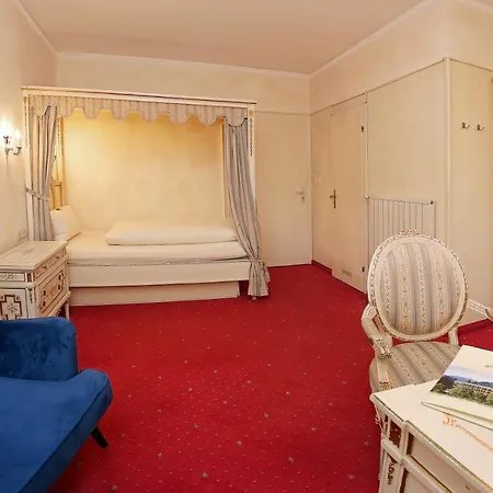 Rex Hotel 4*