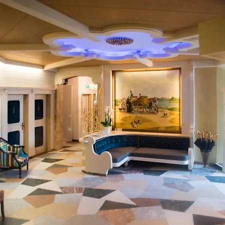 Rex Hotel 4*