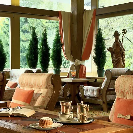 雷克斯酒店 4*